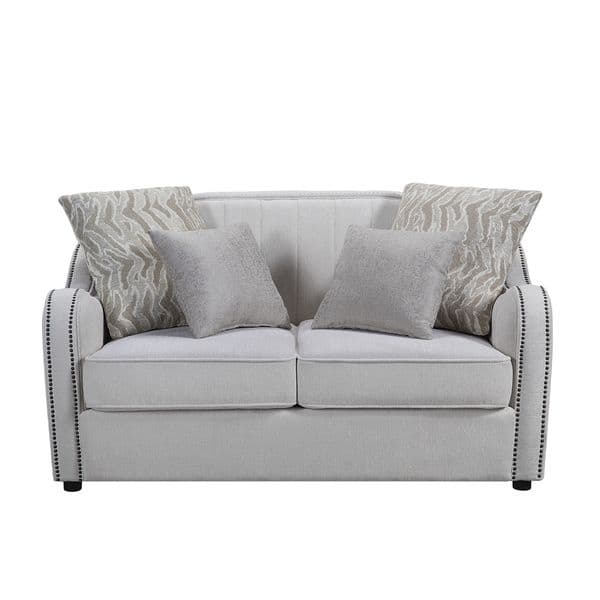 Loveseat W/4 Pillows 3
