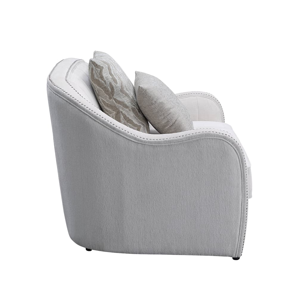 Chair W/2 Pillows 5