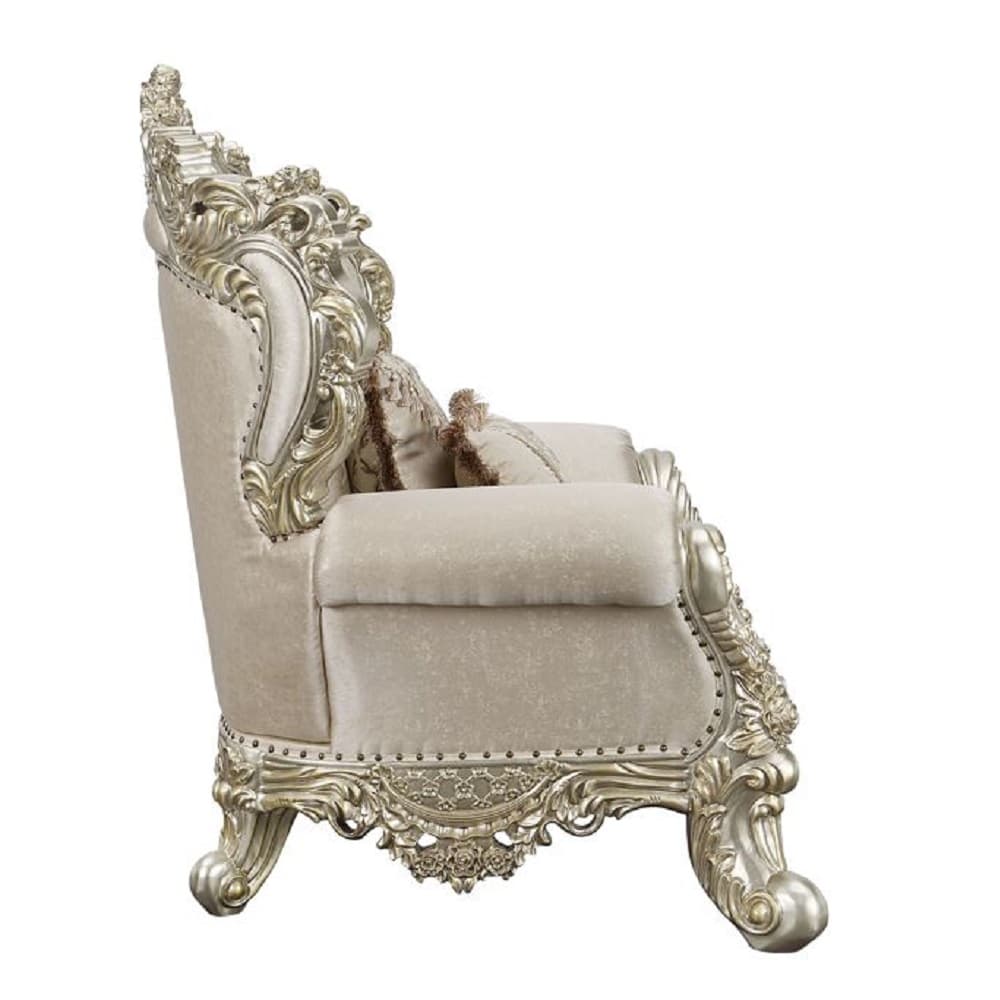 Chair W/2 Pillows 4