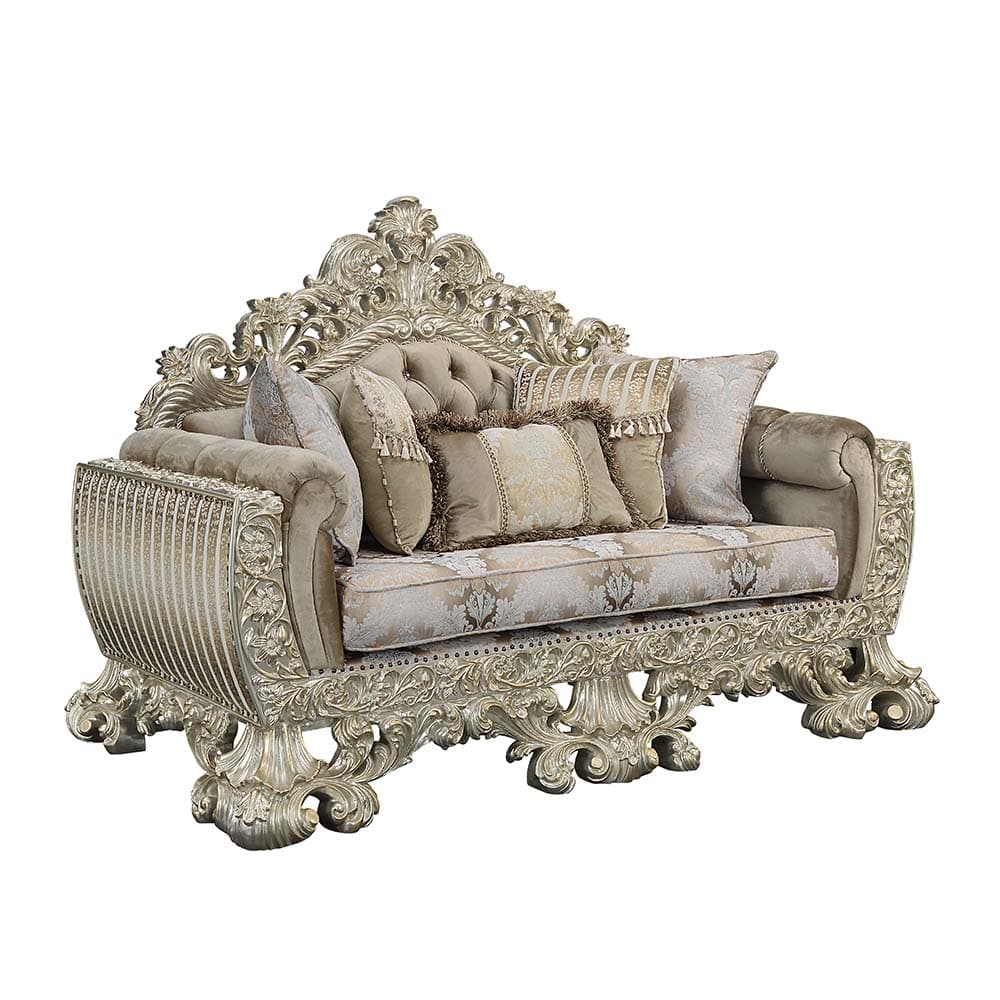 Loveseat W/5 Pillows