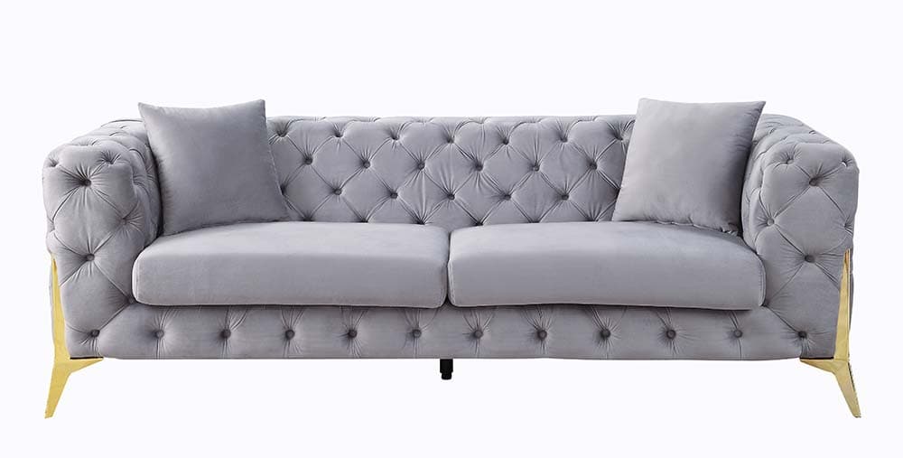Sofa W/2 Pillows 2