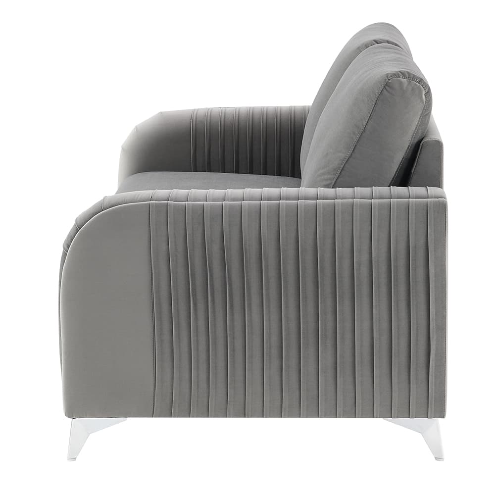 Loveseat 4