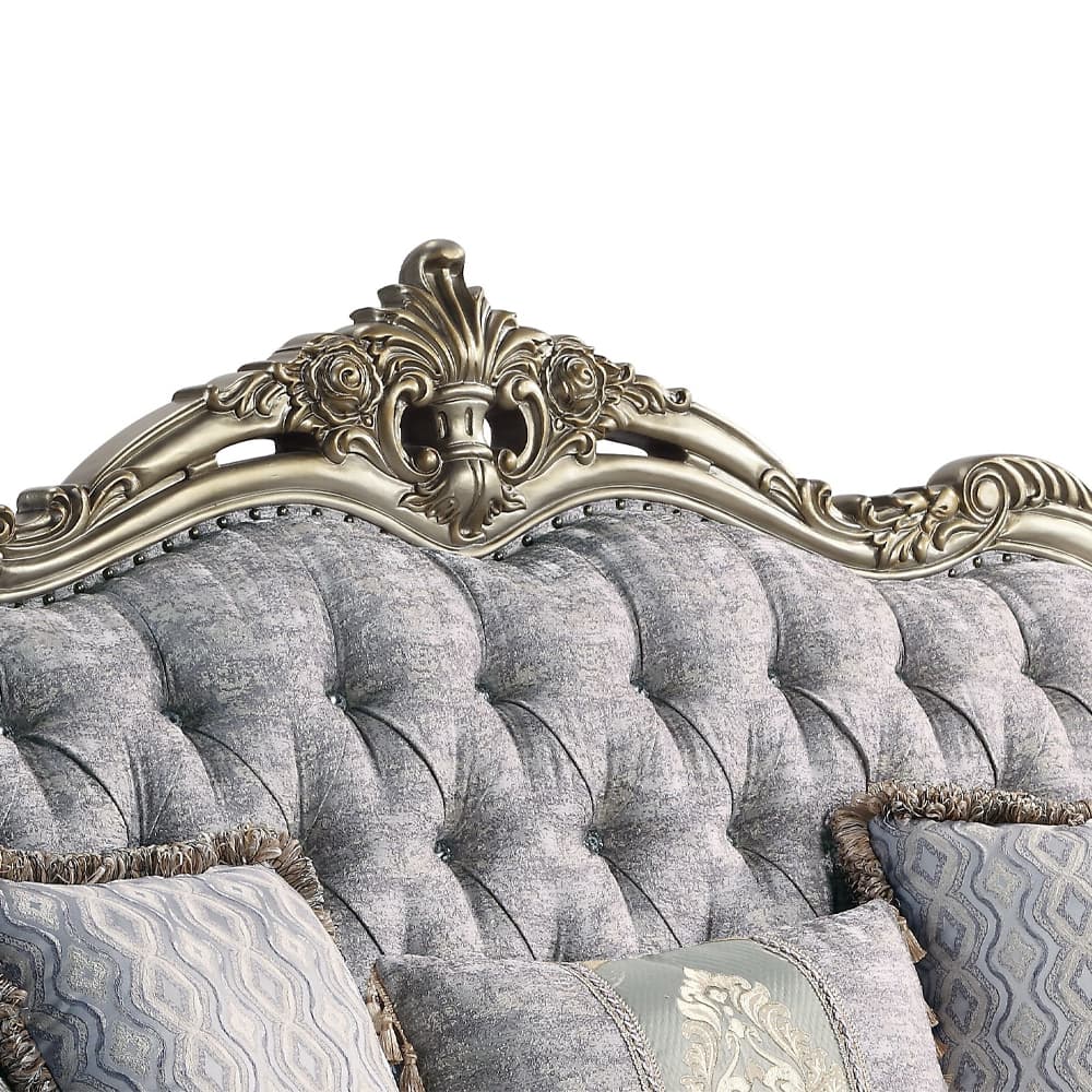 Sofa W/5 Pillows 6