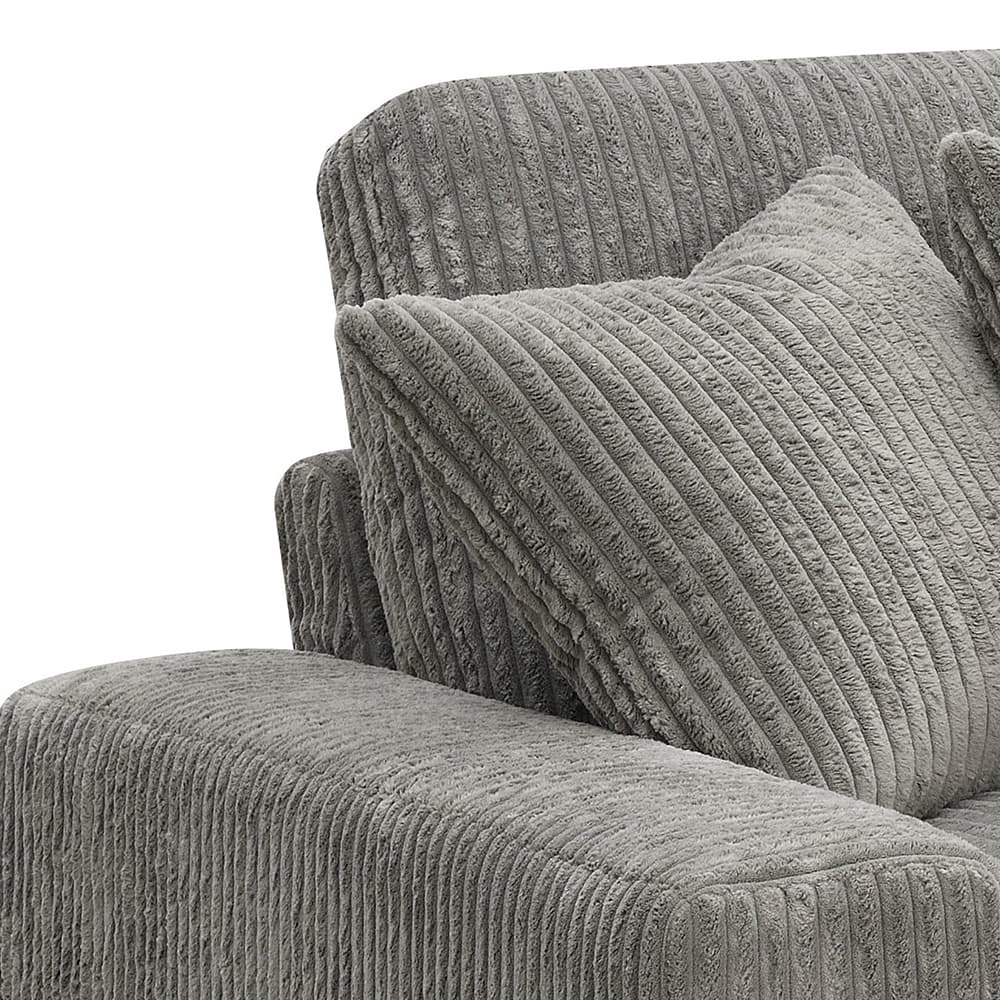 Sectional Sofa W/6 Pillows 6