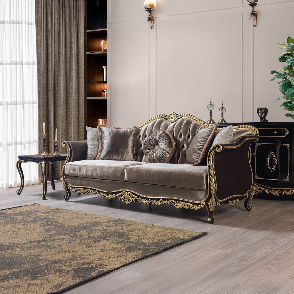 Sofa W/5 Pillows 5