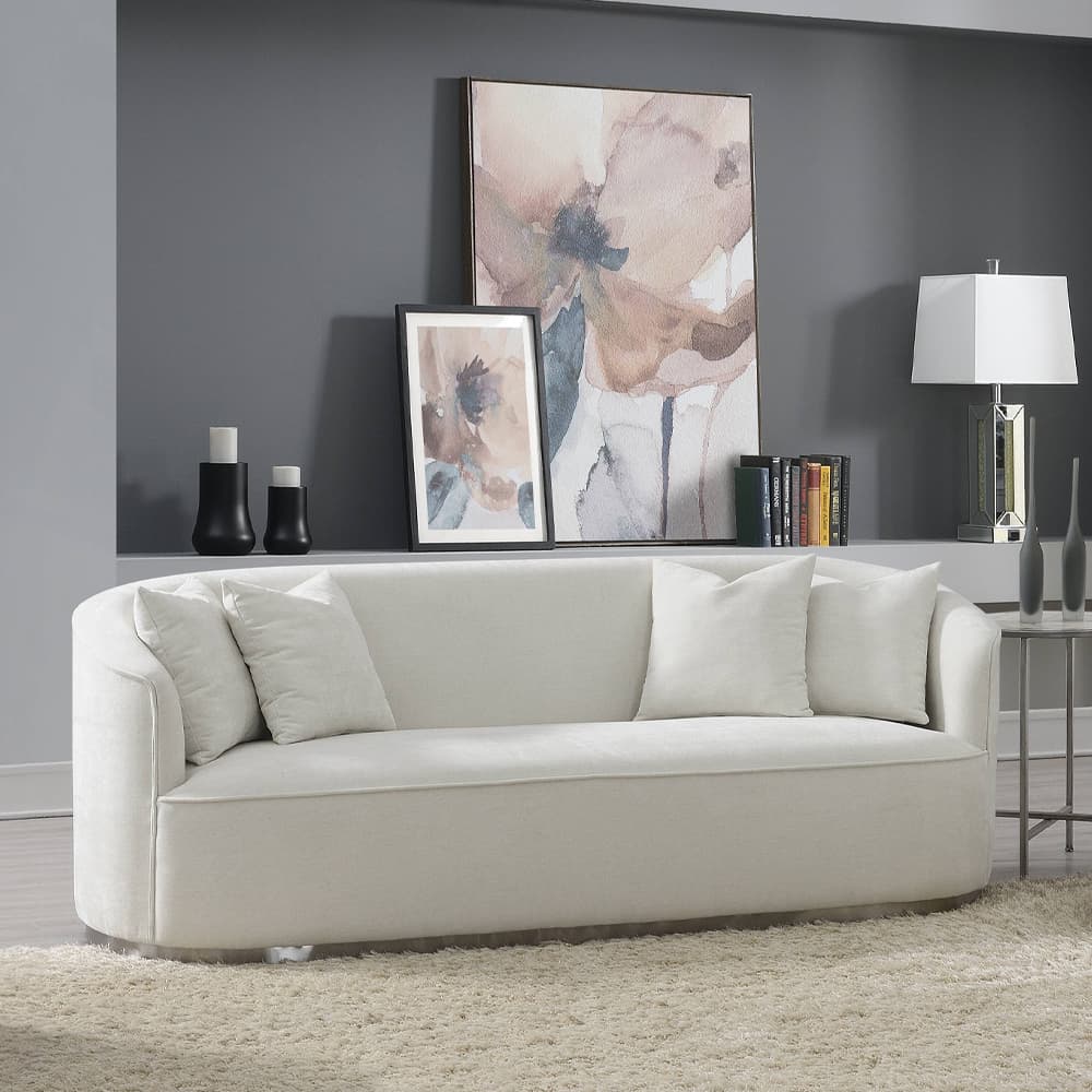 Sofa W/4 Pillows