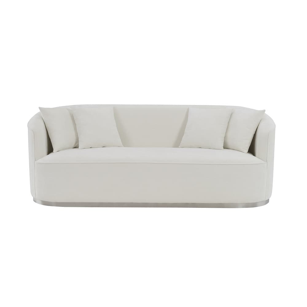 Sofa W/4 Pillows 3