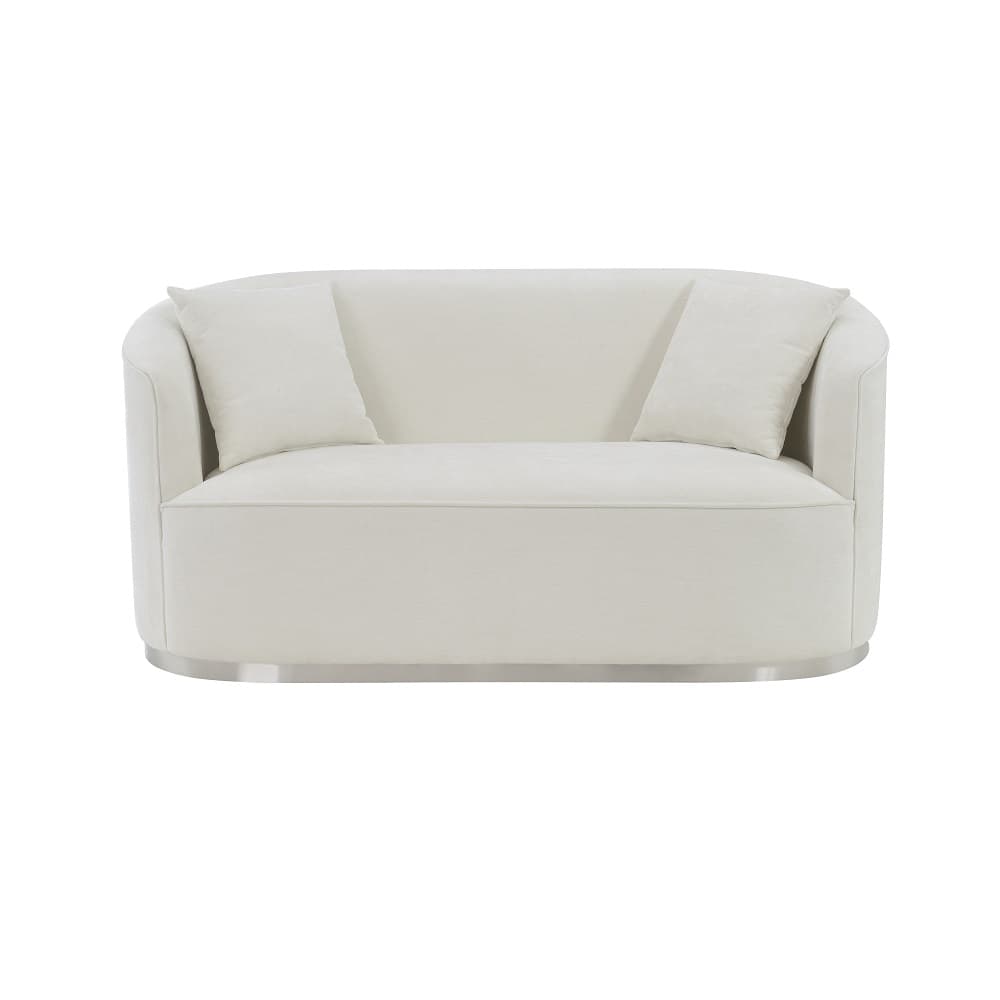 Loveseat W/2 Pillows 3