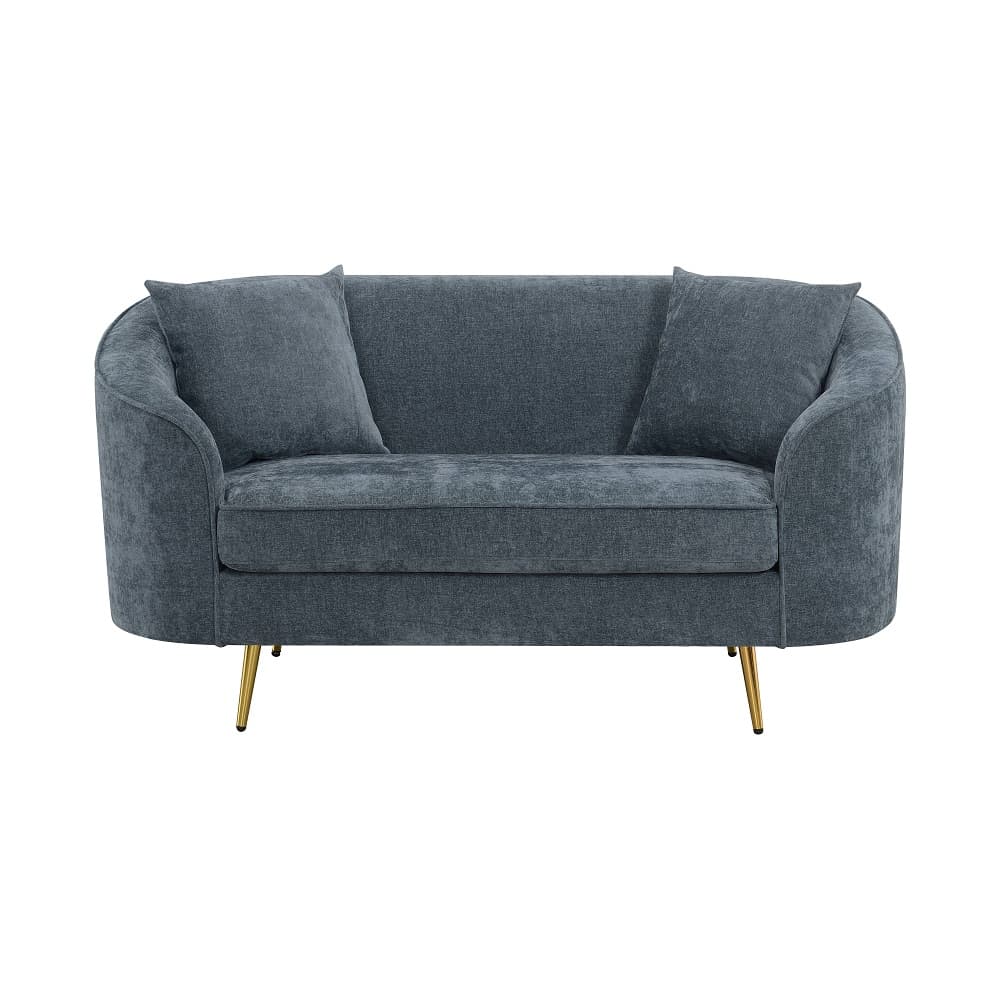 Loveseat W/2 Pillows 3