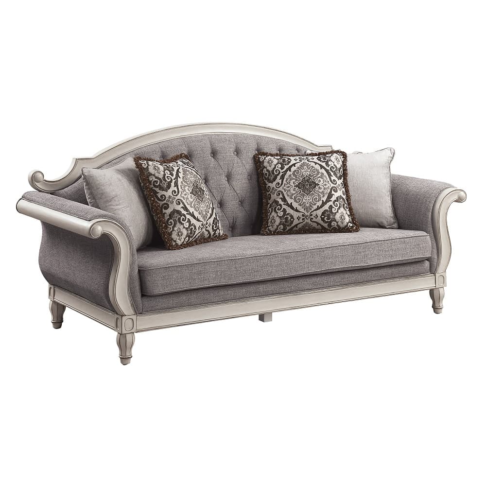 Sofa W/4 Pillows 7