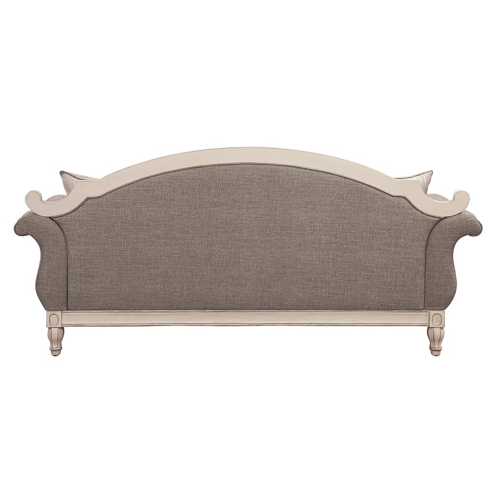 Sofa W/4 Pillows 5