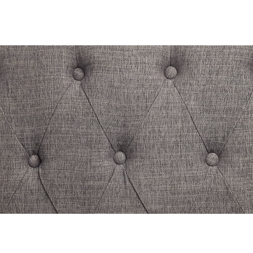 Sofa W/4 Pillows 3
