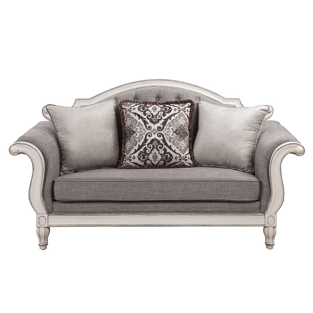 Loveseat W/3 Pillows