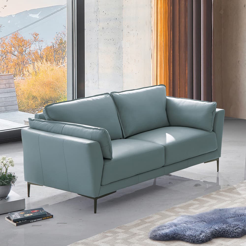 Loveseat 5