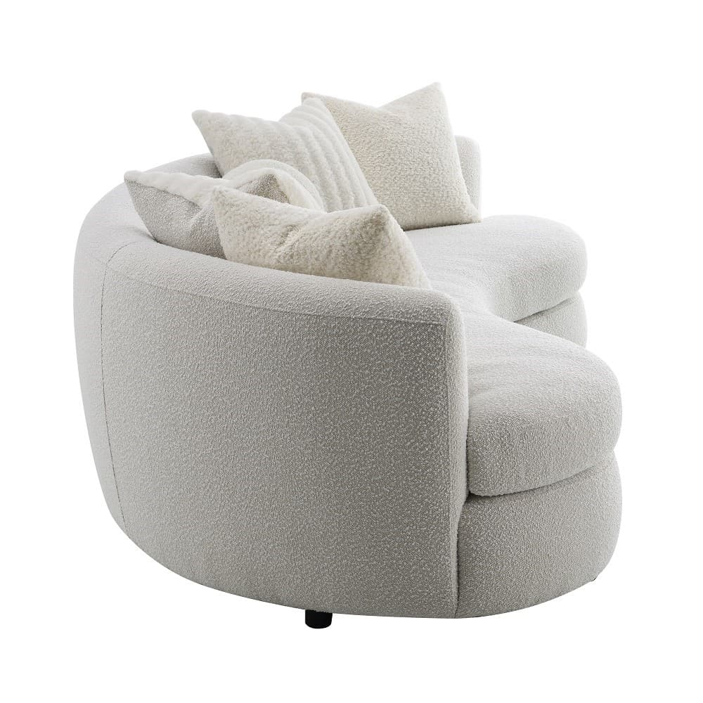 Sofa W/6 Pillows 4