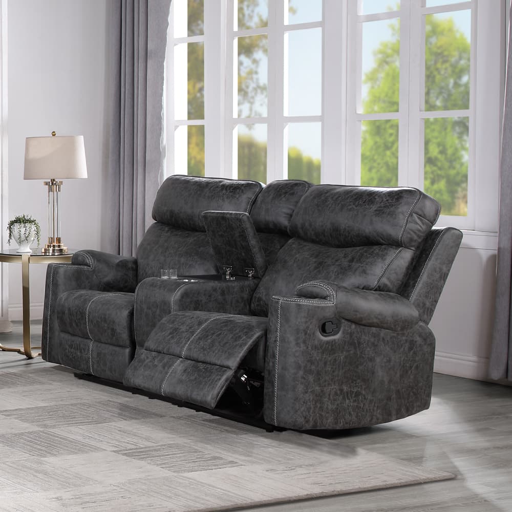 Motion Loveseat W/Console & USB Port