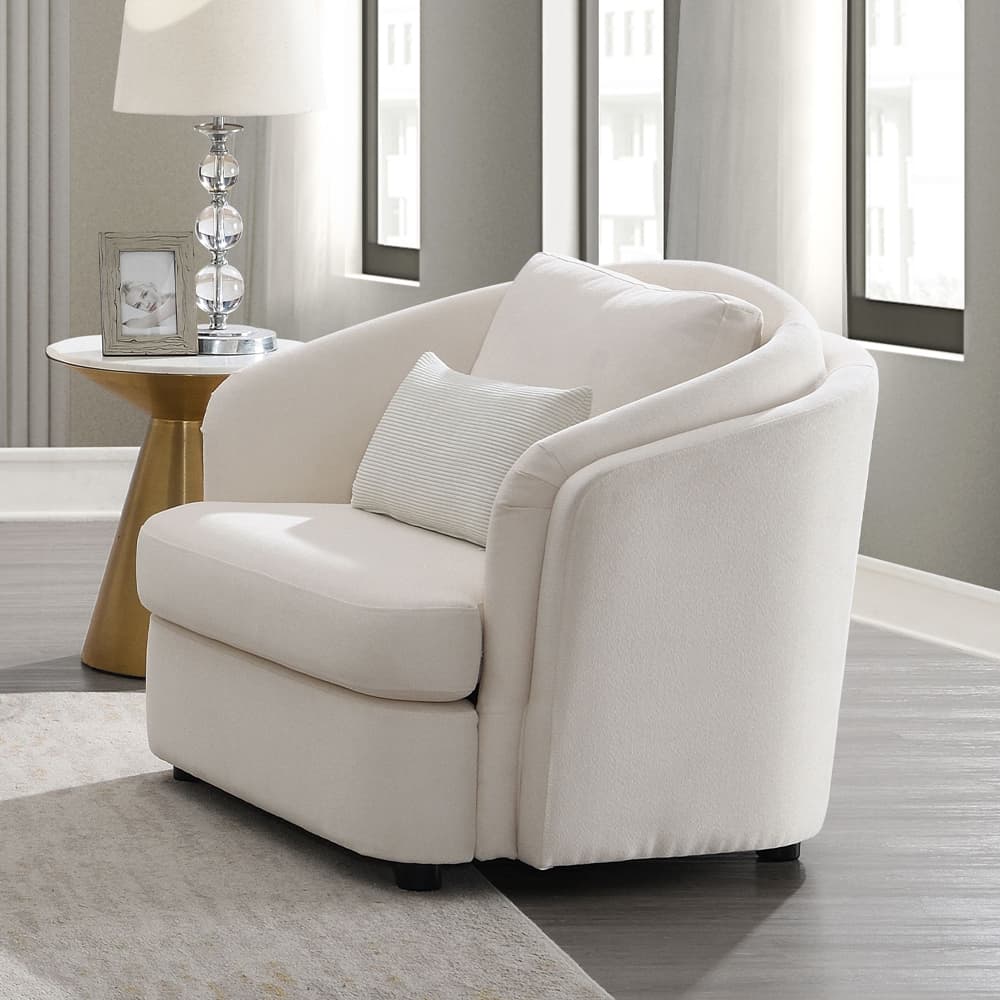 Chair W/Pillow