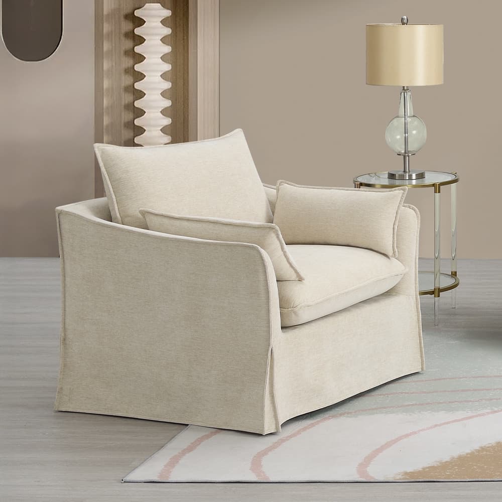 Chair W/2 Pillows
