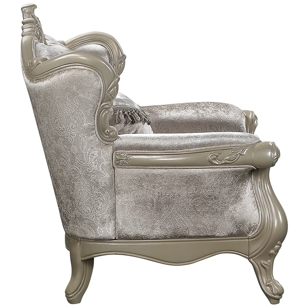 Chair W/Pillow 4