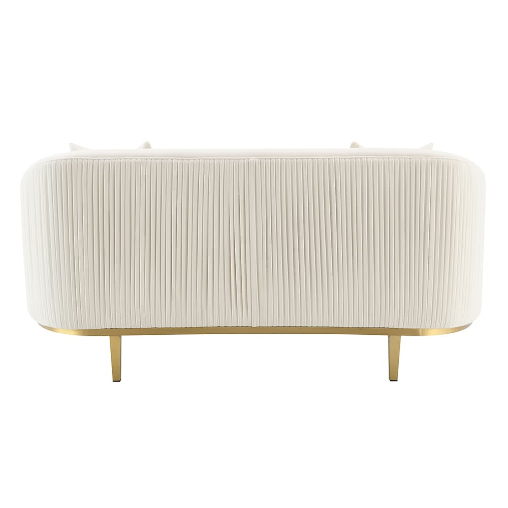 Loveseat W/2 Pillows 5