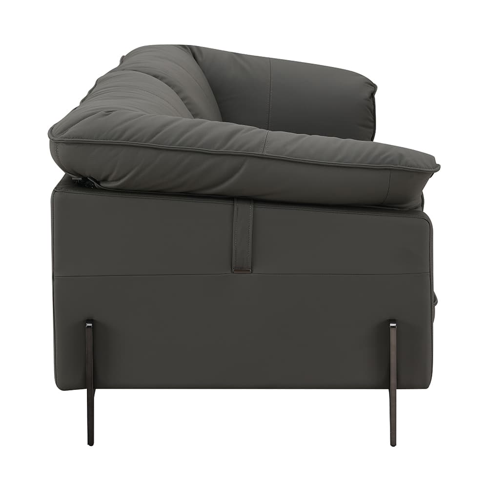 Loveseat 4