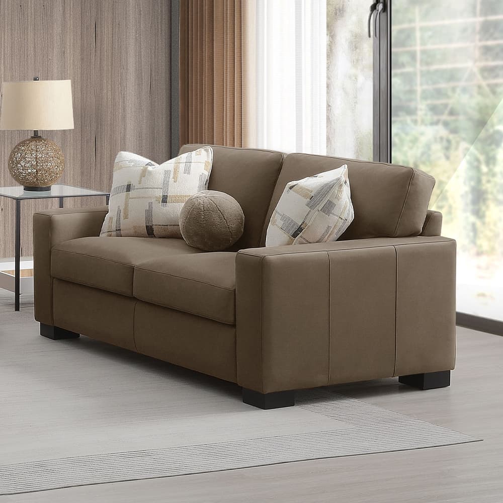 Loveseat W/3 Pillows